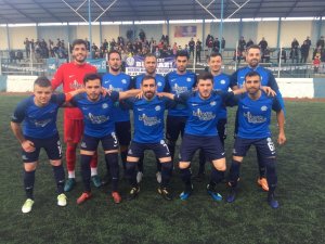 Burgazspor zirveye yürüyor