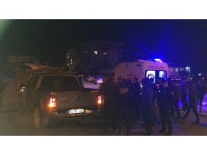 Kamyonetle çarpışan minibüs devrildi: 2 yaralı