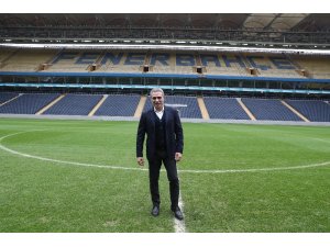 Ersun Yanal doğum gününde ilk maçında