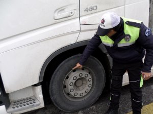 Uşak’ta kış lastiği denetimi