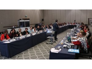 "BM Yerel Siyaset Atölyeleri"ne katılan kadınlardan ortak bildiri