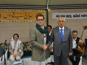İranlı Musiki Topluluğu, Konya’da konser verdi