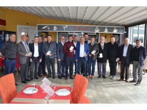MHP Milas İlçe Başkanlığı’ndan geçmiş dönem başkanlarına plaket