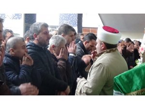 Hamam faciasında ölen vatandaş son yolculuğuna uğrulandı