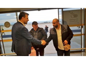 Esgin: "Yenişehir Havaalanı hak ettiği yere gelecek"