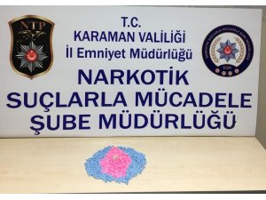Uyuşturucu ticaretinden gözaltına alınan baba ve oğlu adliyeye sevk edildi