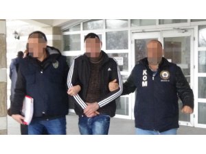 Uşak’ta firari uyuşturucu tüccarı yakalandı