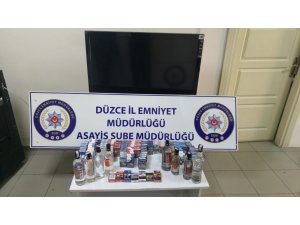 Hırsızlık zanlıları polisten kaçamadı