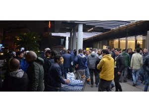 Fenerbahçe yönetiminden sakatlanan taraftara ziyaret