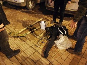 Polisin dikkati sonucu defineciler kazamadan yakalandı