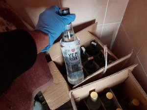 Çorum polisinden kaçak içki operasyonu