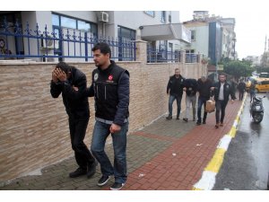 Alanya’da uyuşturucu operasyonu: 5 gözaltı