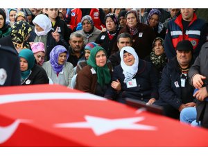 Şehit polis memuru son yolculuğuna uğurlandı