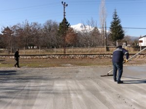 Beyşehir’de mahalle pazarı yeniden düzenlendi
