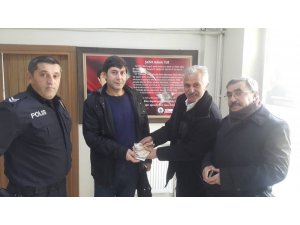 Gurbetçinin otobüste unuttuğu 8 bin euro bulundu