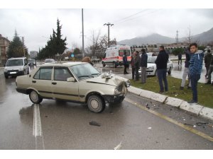 Isparta’da trafik kazası: 1 yaralı