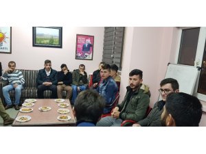 AK Parti Develi Gençlik Kolları toplantısı yapıldı