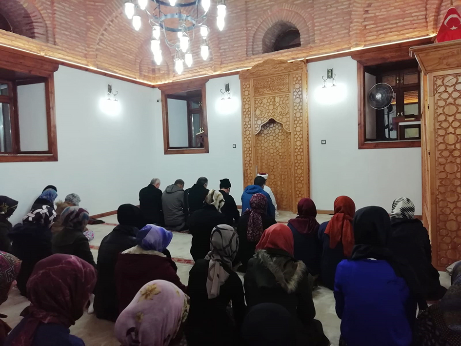 Öğrenciler  “7 Başak”la sabah namazında buluştu