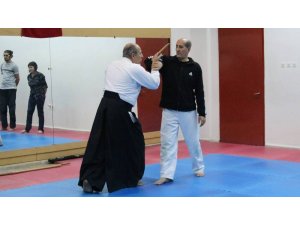 Aikido eğitimi devam ediyor