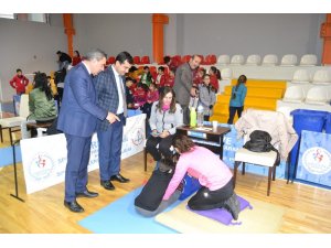 Yıldızbakan, sportif yetenek çalışmalarını inceledi