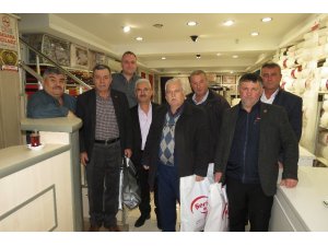 Malkara Muhtarlar Derneği’nden öğrencilere destek