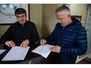Giresunspor’da bugün yapılan olağanüstü kongrede çoğunluk sağlanamadı