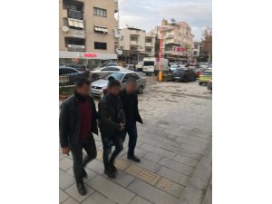 Kuşadası polisi 7 ayrı hırsızlık olayının şüphesini yakaladı