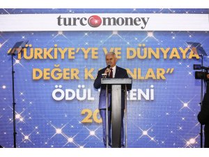 "Türkiye'ye ve Dünyaya Değer Katanlar Ödülleri Töreni"