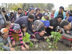 16 yaşındaki kayınbiraderin öldürdüğü kadına gözyaşı