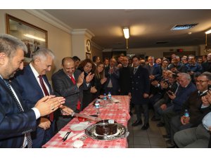 TBMM Başkanı Yıldırım'dan taksicilere ziyaret
