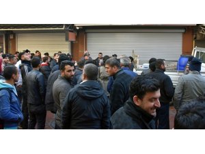 O kuyumcu polise teslim oldu