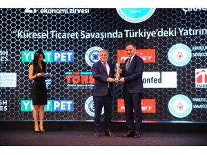İstanbul yatırım zirvesinde DİKA’ya altın değerler ödülü