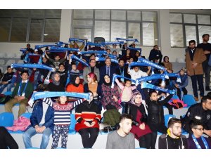 Palandöken Belediyespor ilk yarıyı lider tamamladı