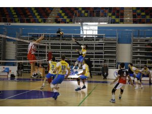 Haliliye voleybol takımından 3- 1’lik galibiyet