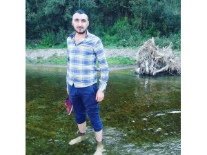 Trafodan kopan elektrik telleri yolda yürüyen genci hastanelik etti