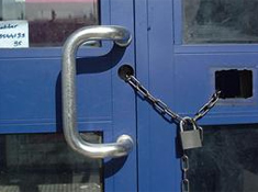 Banka kartı ATM'ye sıkışınca