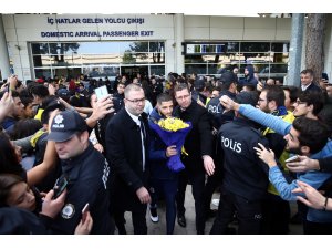 Fenerbahçe kafilesi Antalya'da