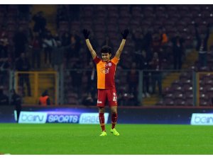 Mustafa Kapı en genç futbolcu oldu