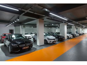 İkinci el araçta uygun fiyattan önce eş dost geliyor