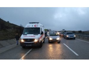 Beypazarı’nda trafik kazaları nedeniyle yol kapandı
