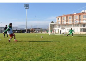 Nazilli Belediyespor’da 2. devre hazırlıkları devam ediyor