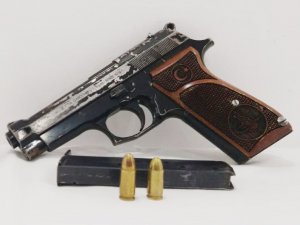 Tavşanlı’da ruhsatsız silah ele geçirildi