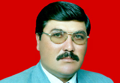 Muhtar, köy meydanında öldürüldü