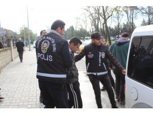 Taksi ve sürücünün parasını gasp eden şahıs yakalandı