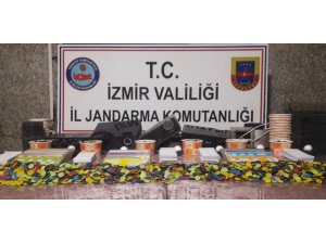 Sendika binasında kumar oynayanlar suçüstü yakalandı
