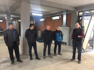 Burhaniye’de organik zeytinyağı fabrikasına yoğun ilgi