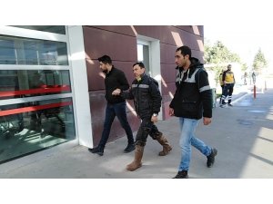Üzerine dalgıç pompası düşen işçi yaralandı