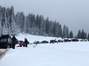 Off-road tutkunlarından "kar safarisi"