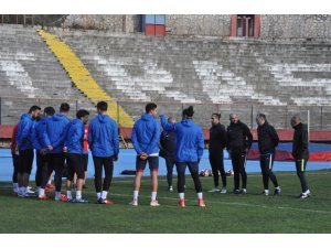 Kömürspor, ikinci yarı hazırlıklarına başladı