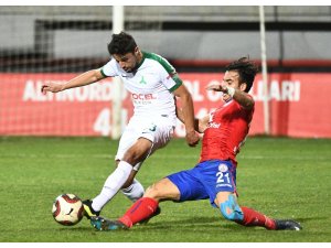 Spor Toto 1. Lig'de ilk yarı kart raporu